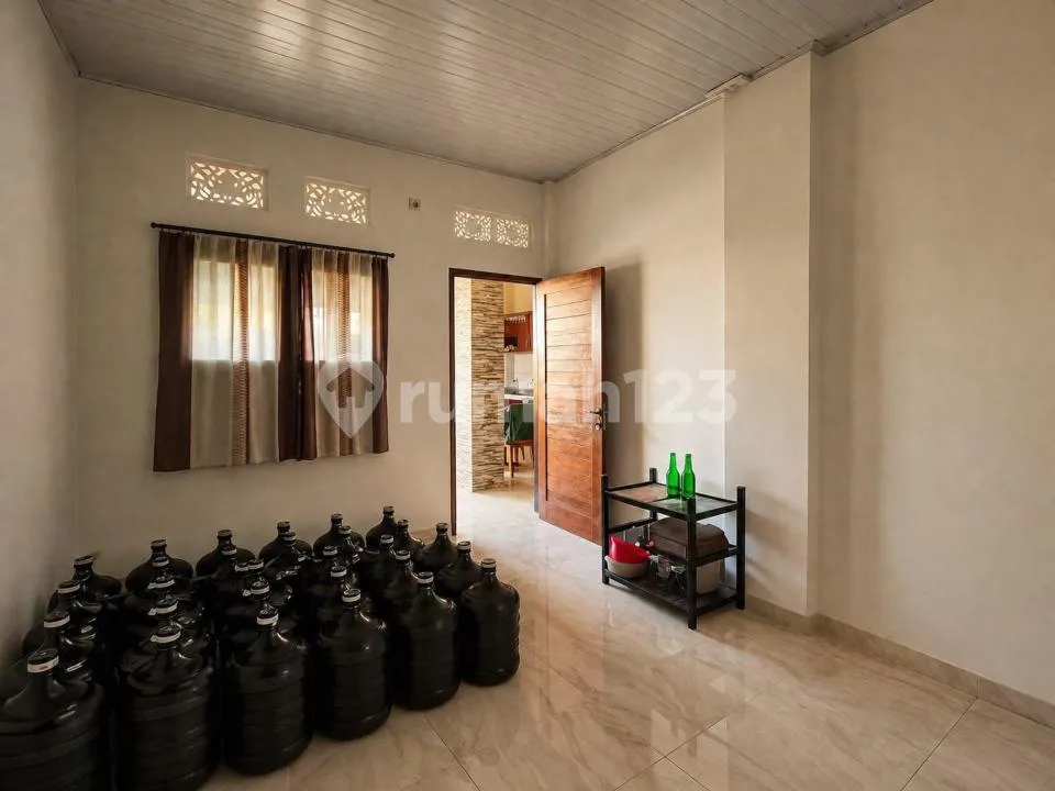 Dijual Murah - Rumah Style Villa 3 Lantai, Mas Ubud View Sawah - Image 4 of 4
