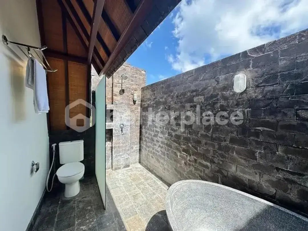 Exceptional Bali Freehold 2-Bed Villa Home Near Saba Beach with Sophisticated Open Spaces Premium Furnishings and Outstanding Lifestyle Appeal - Image 10 of 10