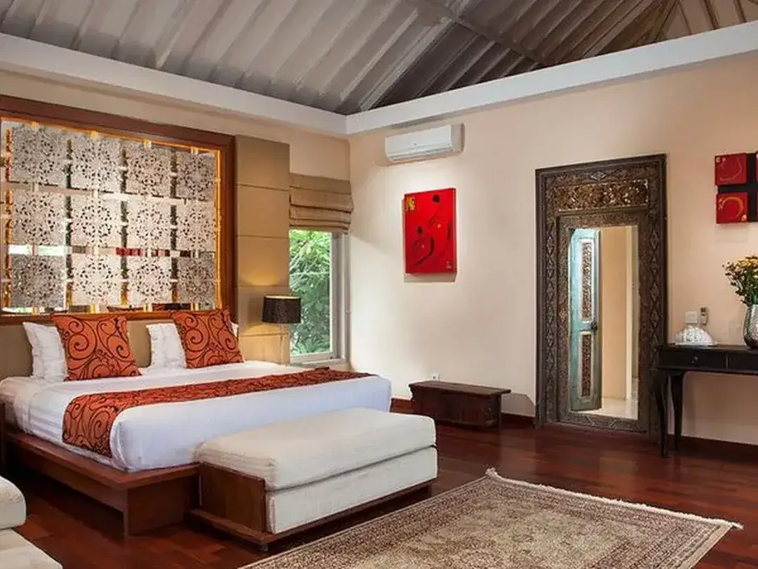 Villa Freehold 5 Bedroom in Lovely Peace in Sanur - Image 6 of 10