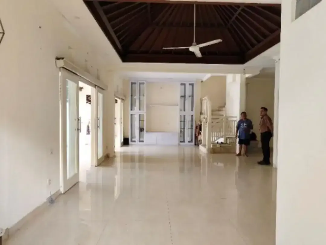 Dijual Murah Via Lelang Villa Putra Bali Hill Kuta Selatan - Image 7 of 8