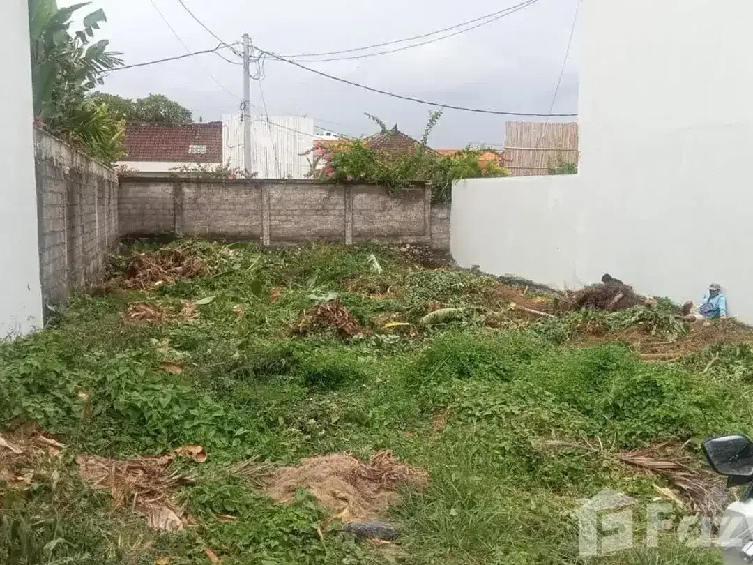 Land for sale in Kerobokan, Bali - Image 2 of 5