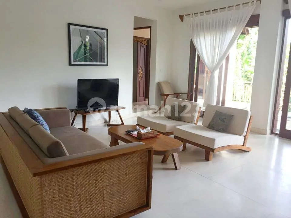 Villa Cantik Fully Furnished View Jungle & Riverside di Ubud - Image 4 of 4