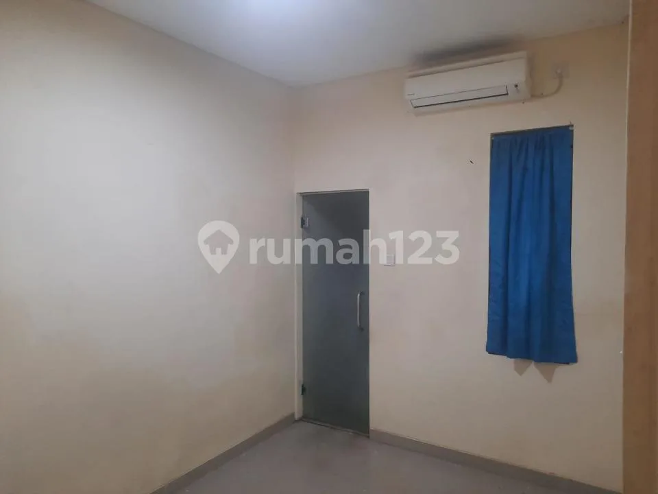 Rumah 2 Lantai 3 Bedroom Tukad Pakerisan Panjer Renon Denpasar - Image 4 of 4
