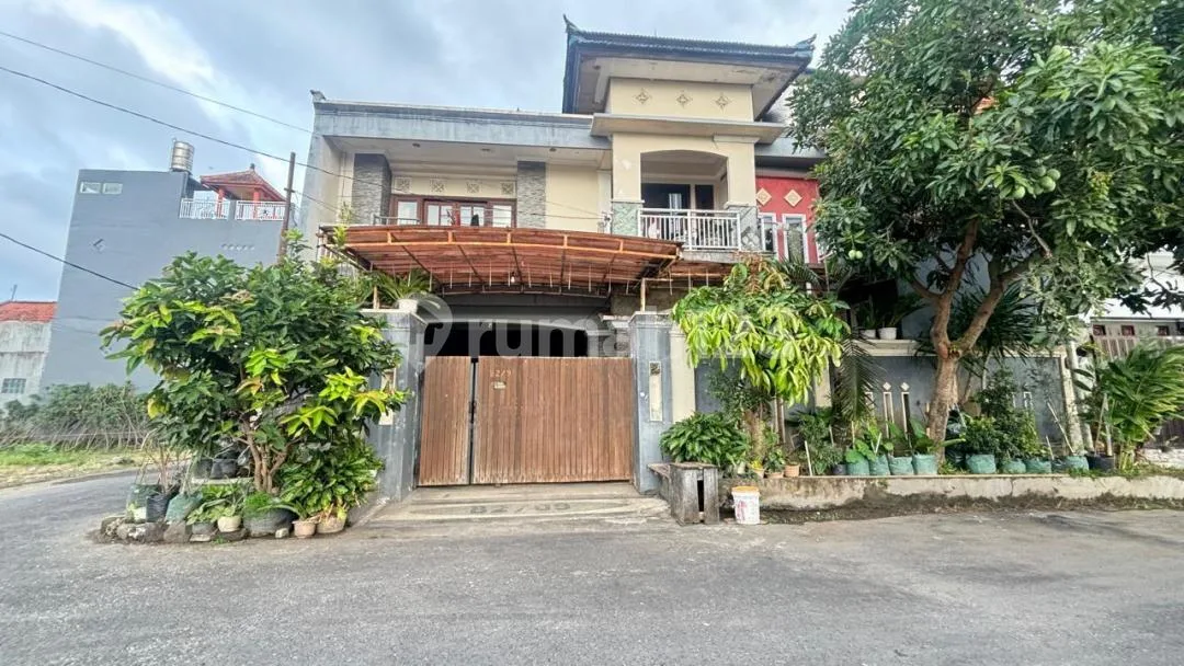 Dijual Rumah di Dalam Perumahan Eksklusif - Aman, Tenang untuk Kenyamanan Keluarga - Image 2 of 4