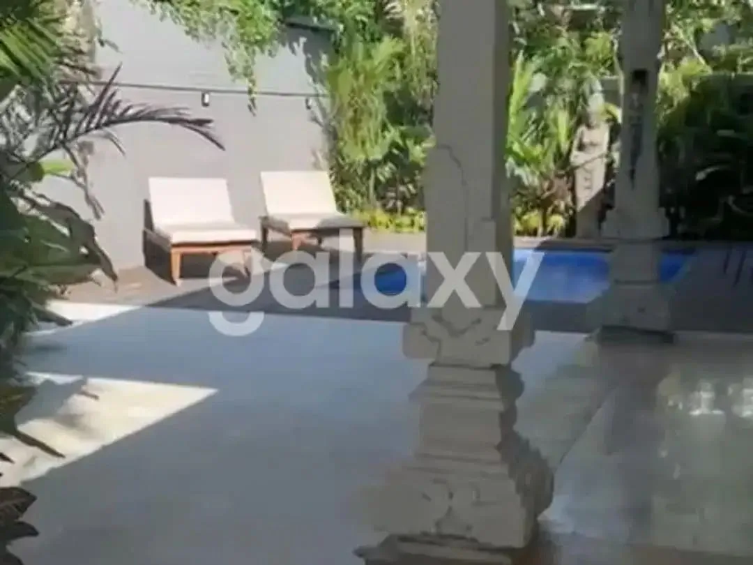 LEASEHOLD VILLA FURNISHED 1 LANTAI DI SARINANDE SEMINYAK BADUNG, BALI - Image 2 of 10