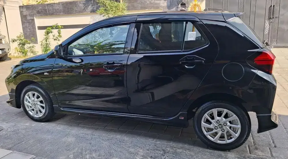 Toyota Agya 2025 Bensin - Image 1 of 4