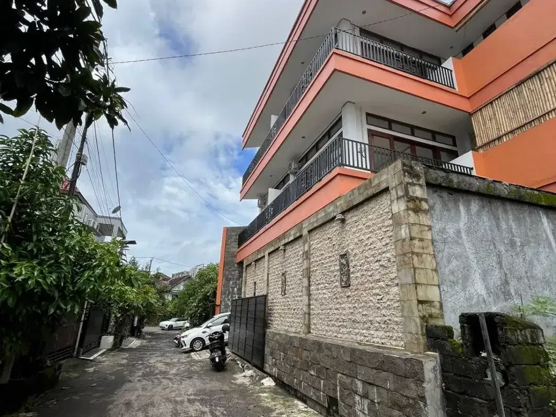 Dijual Guest House 10 Kamar Giri Hill Kampial Kuta Selatan - Image 1 of 10