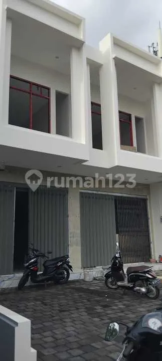 Ruko Baru Siap Huni, Depan Pasar Subur, Denpasar Barat 2.2m - Image 2 of 4