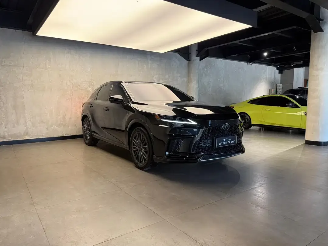 Lexus RX-500H F-Sport 2023 - Image 3 of 10