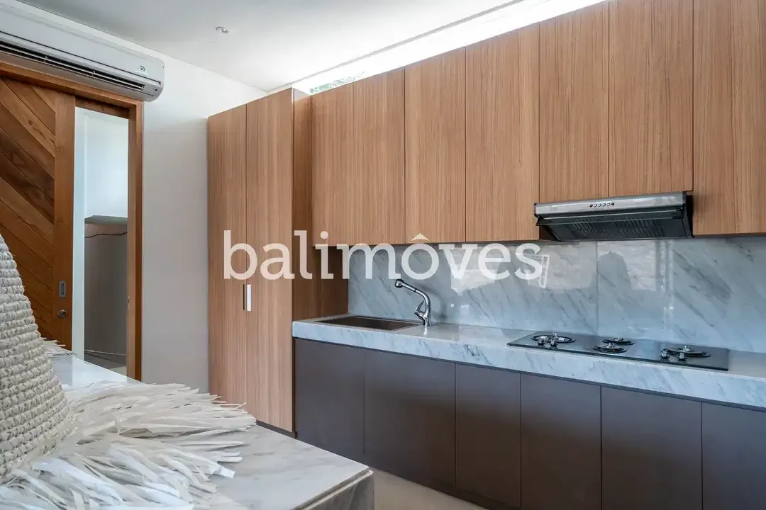 Vila Keluarga Empat Kamar Tidur Modern Dalam Kompleks di Tepi Pantai - Image 4 of 10
