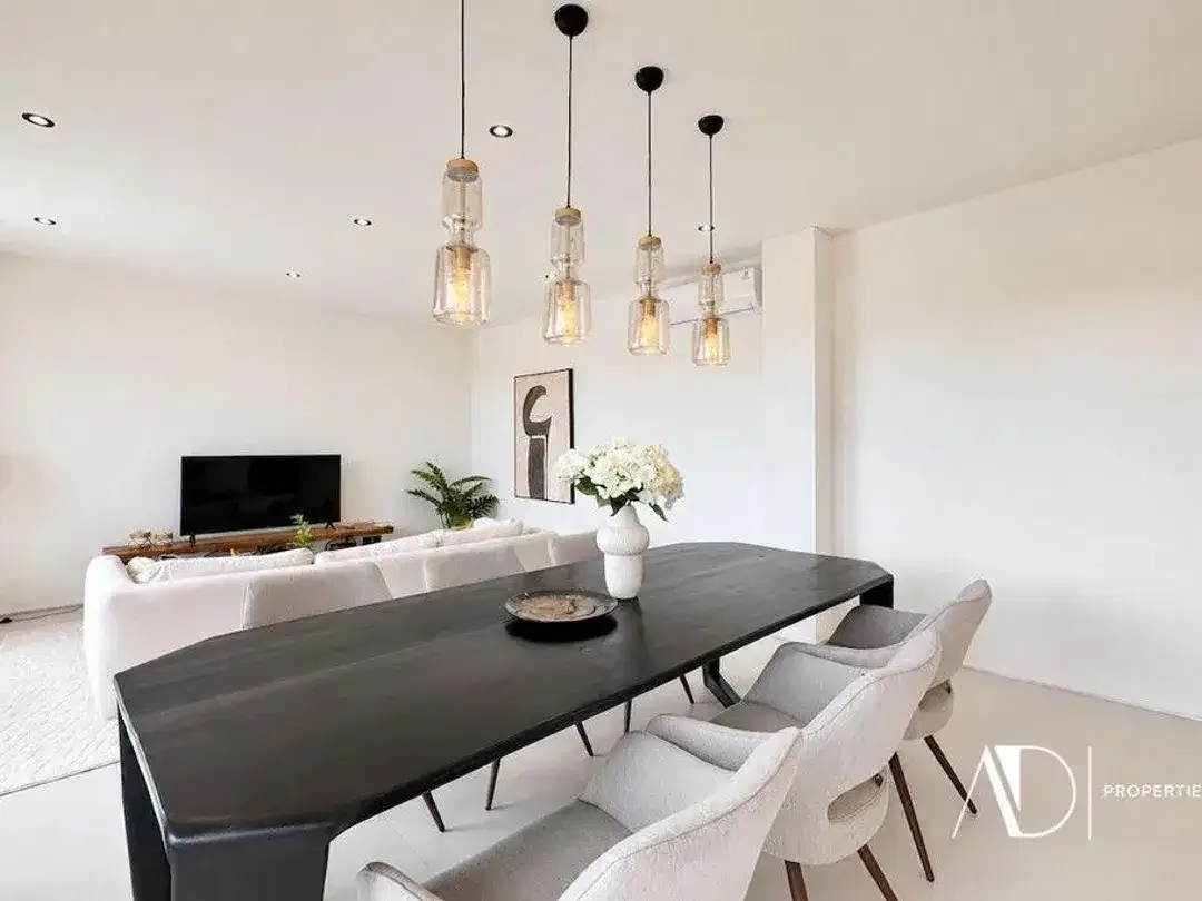 FREEHOLD OR LEASEHOLD | BRAND-NEW MODERN TROPICAL VILLA IN BERAWA, CANGGU - Image 10 of 10