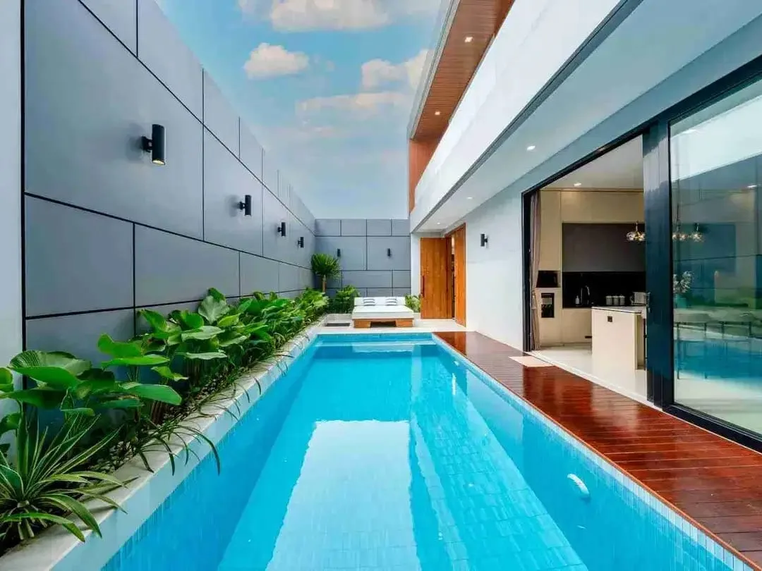 DIJUAL VILLA MEWAH, BERAWA, CANGGU,KUTA UTARA - Image 1 of 10