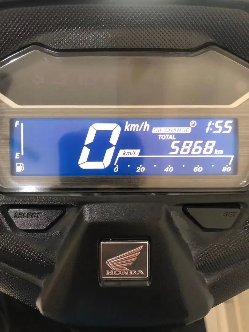 Honda Vario 160 CBS Th.2025 Greesss Low km 6rb!! - Image 7 of 10