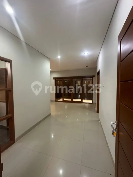 Rumah Minimalis di Gatsu Tengah Denpasar - Image 4 of 4