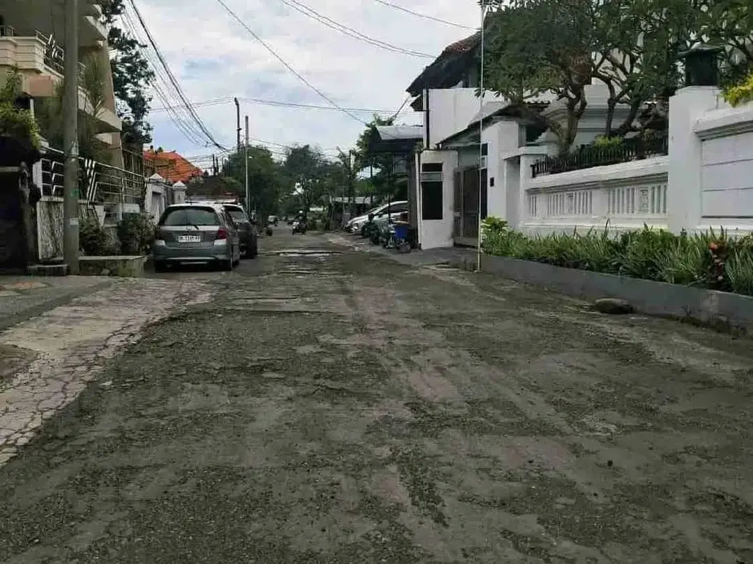 Jual Tanah Total 4are ( bisa Beli 2 are) Zona Kuning Jl Pemuda Renon area Hunian Strategis dekat Kantor Pemerintahan kota Denpasar.ce - Image 6 of 6
