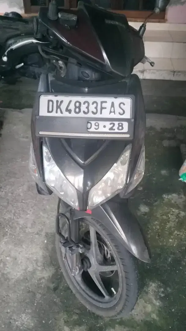 Di jual Motor Honda Vario tahun 2008 masih Bagus dan  mulus - Image 1 of 3