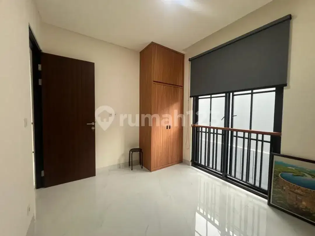 Freehold Modern House One Gate System Near Toll Gate Sanur - Image 9 of 9