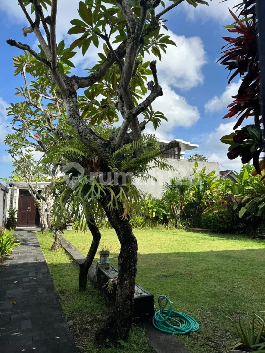 Luxury Tropical Villa 2 Lantai di Kerobokan Kaja - Image 2 of 4