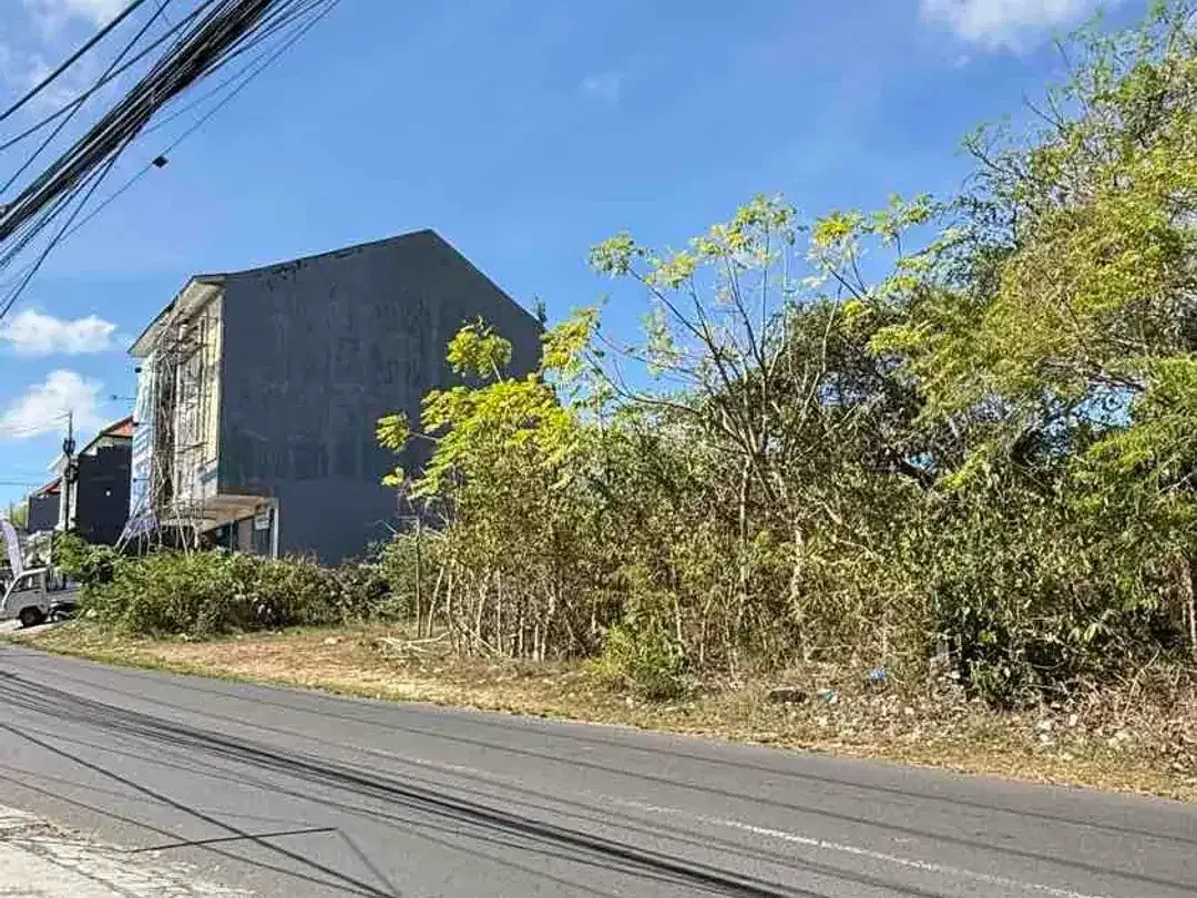 DIJUAL TANAH STRATEGIS DI DEPAN i-Villa GOA GONG – UNGASAN, BALI - Image 5 of 10