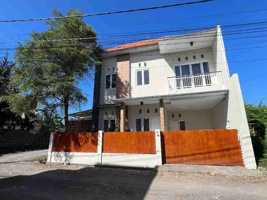 Dijual Rumah posisi Hook di Area Perumahan Sanur - Image 1 of 10