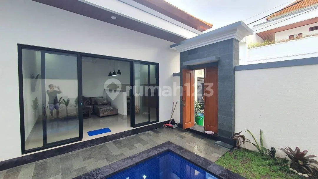 Villa Brand New Kerobokan 2Bedroom - Image 3 of 4