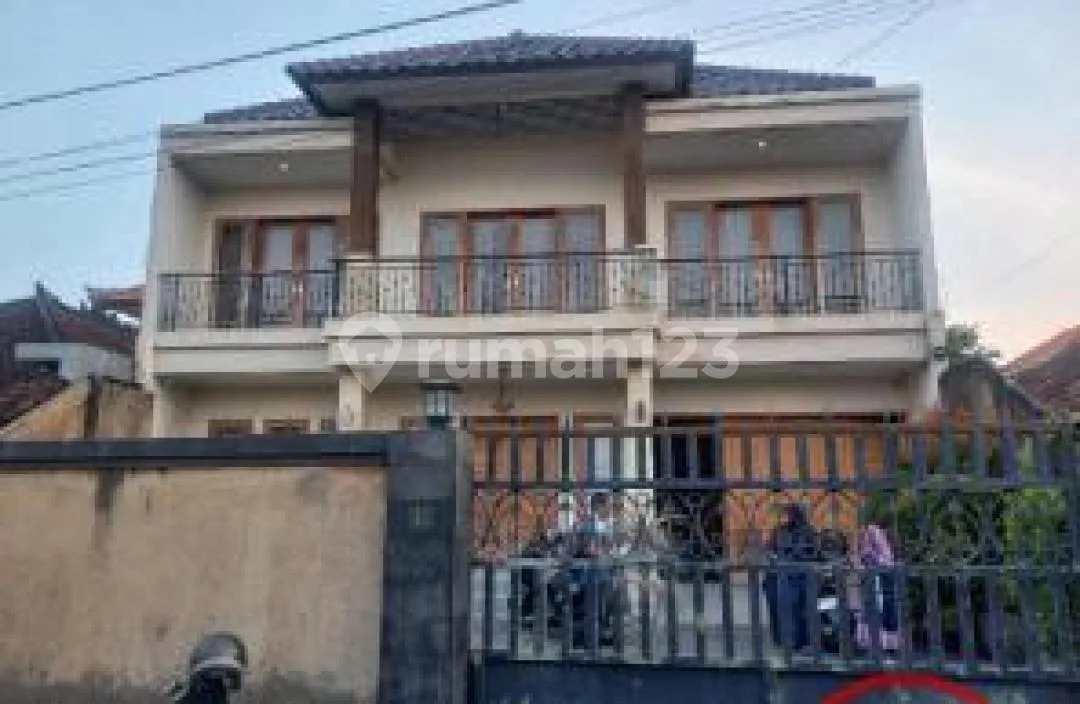 Rumah 2 Lantai Luas di Sesetan Denpasar | LT 391 MÂ² - LB 469 MÂ² | 4 KT 4 KM | SHM | Rp4,5 M - Image 1 of 2