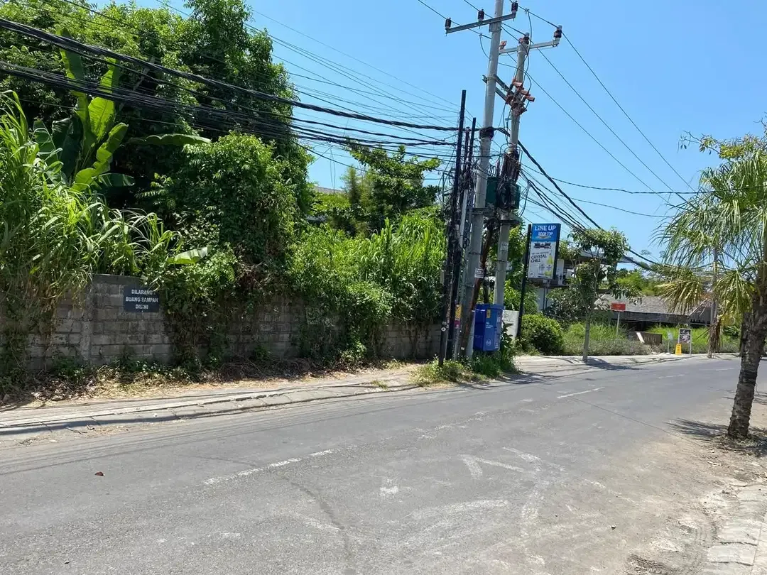 Dijual Tanah Komersil di Jalan Utama Pantai Pererenan - Image 3 of 4