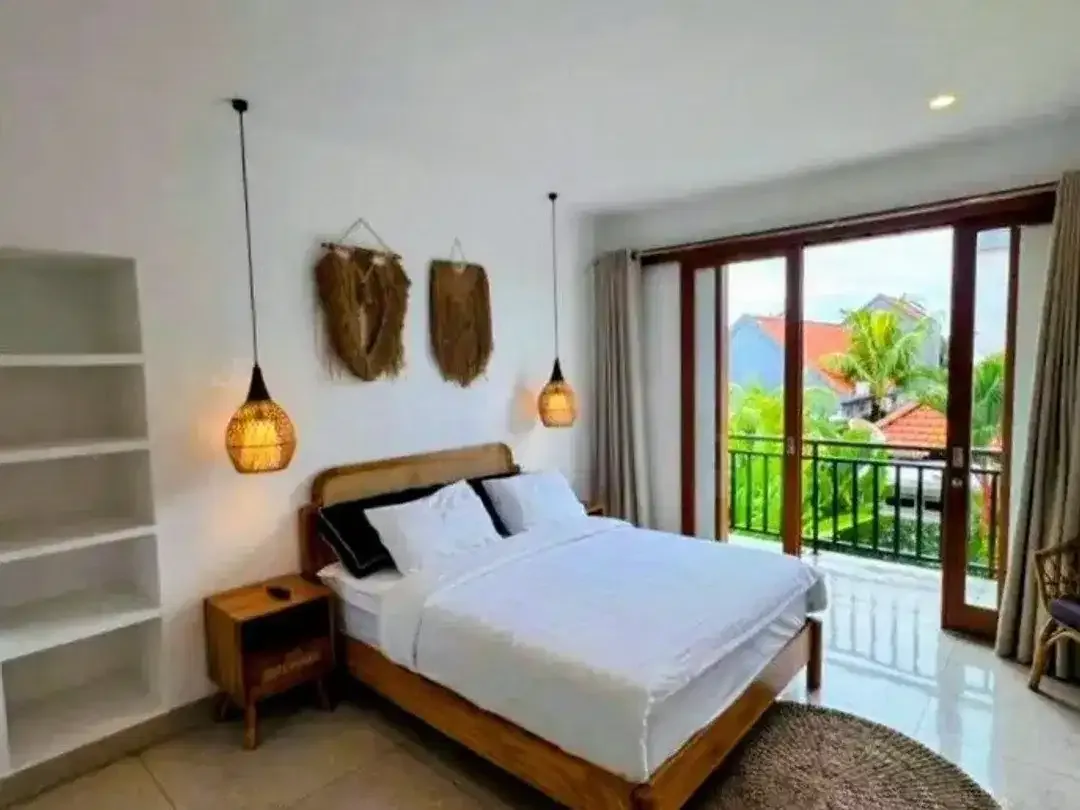Villa Mewah dan Besar 2 Lantai Disewakan, di Umalas - Image 8 of 10