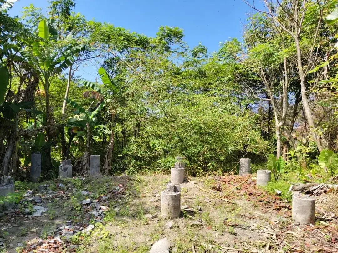 DIJUAL / DISEWAKAN TANAH PREMIUM DAN EKSLUSIF DEKAT PANTAI DI KERAMAS, GIANYAR - Image 4 of 10