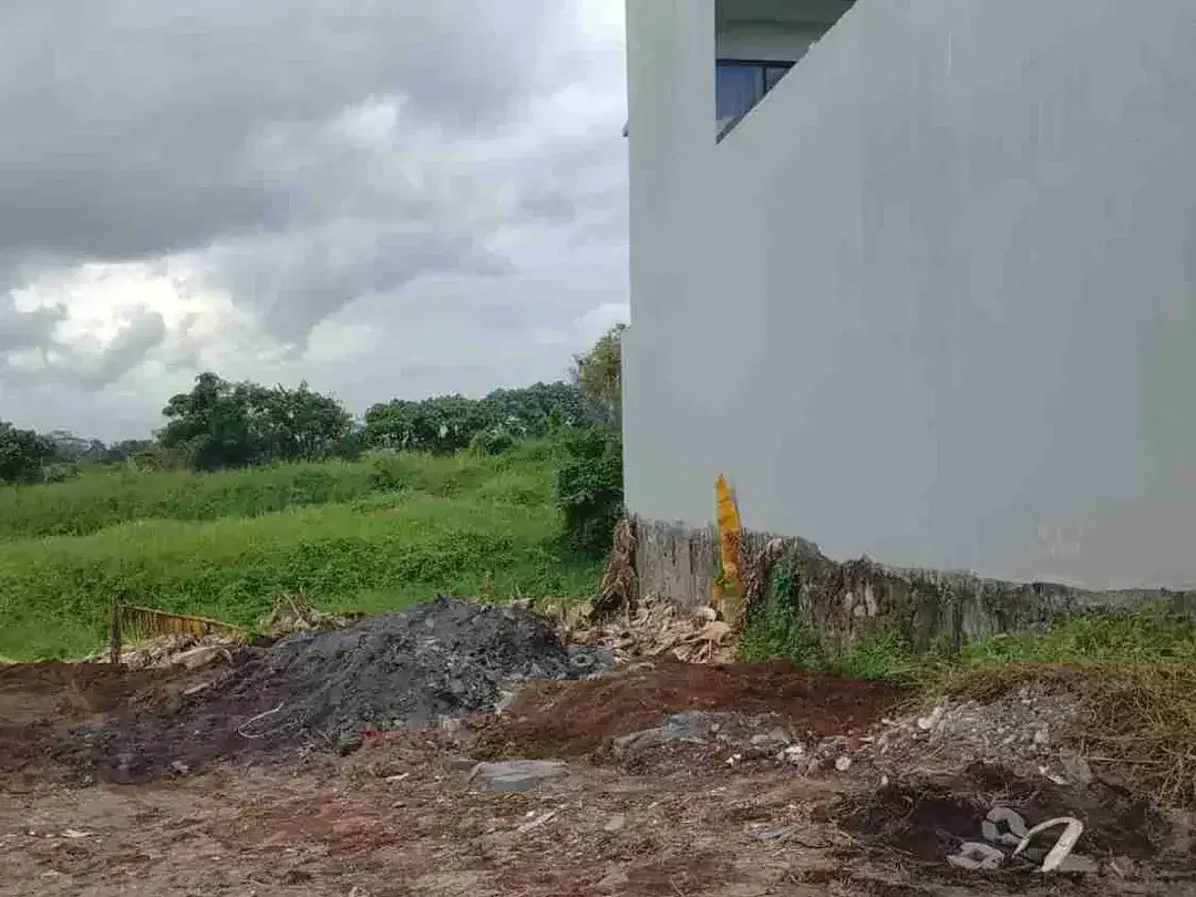 Lahan Langka plot kecil Dekat Pantai mengening zona pariwisata SHM - Image 2 of 8