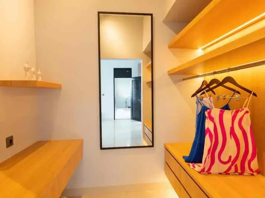 LUXURIOUS 3-STOREY FREEHOLD VILLA WITH POOL & BALCONY – JIMBARAN, BALI - Image 10 of 10