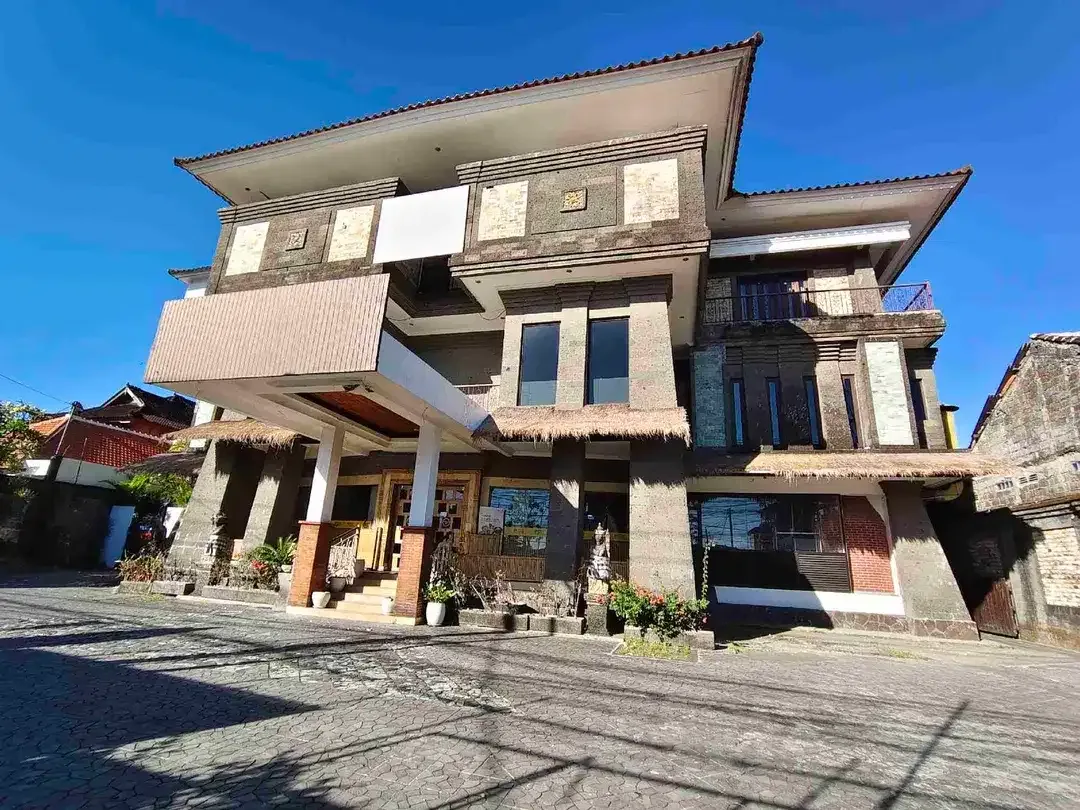 Gedung 3 Lantai Ex Restaurant dan Kantor di Bypass Sanur - Image 10 of 10