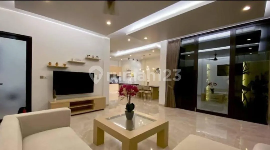 Villa 14 Unit dan Apartemen 35 Unit Pool Furnish Strategis Berawa - Image 2 of 4