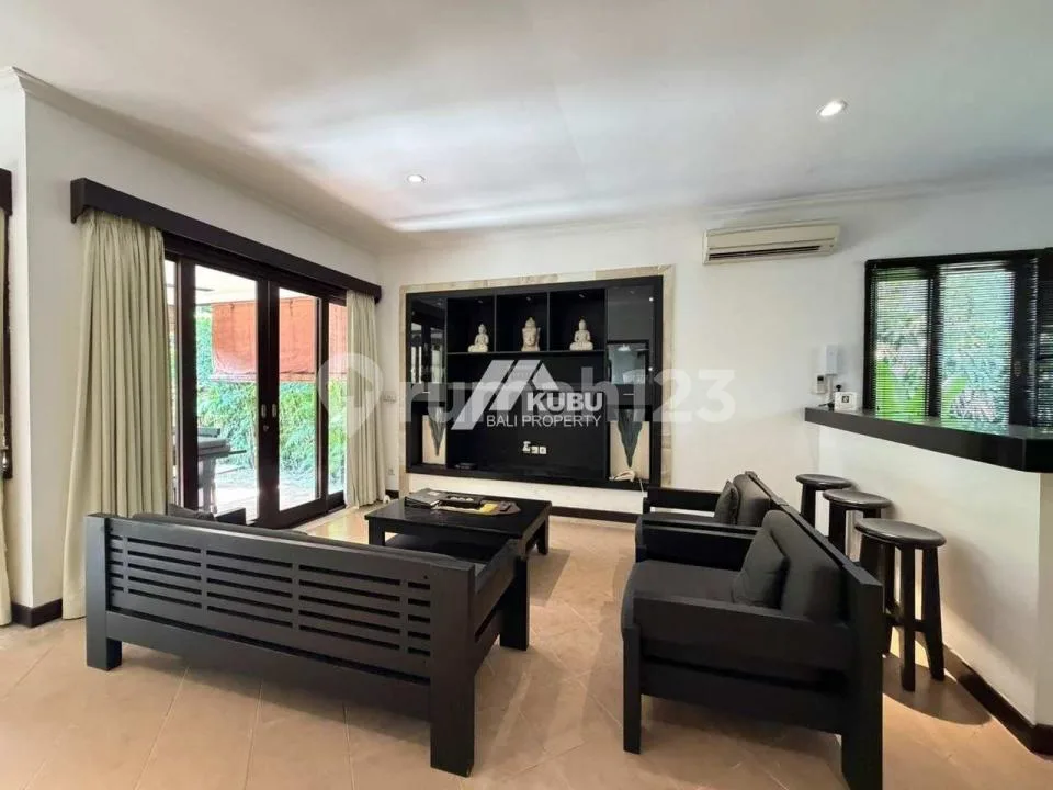 Kbp1698 Charming Villa With Minimalist Design In Complex Sanur Area. - Image 3 of 4
