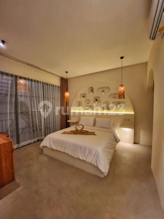 VILLA VIEW SUNSET DEKAT ATLAS BEACH CLUB & PANTAI BATU BOLONG - Image 3 of 4