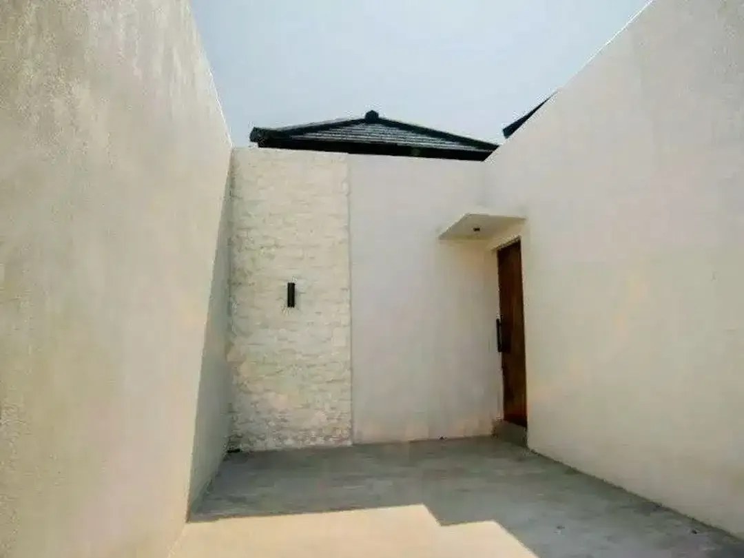 Villa dengan nuansa  Tropikana Minimalis Disewakan, di Sanur - Image 7 of 8