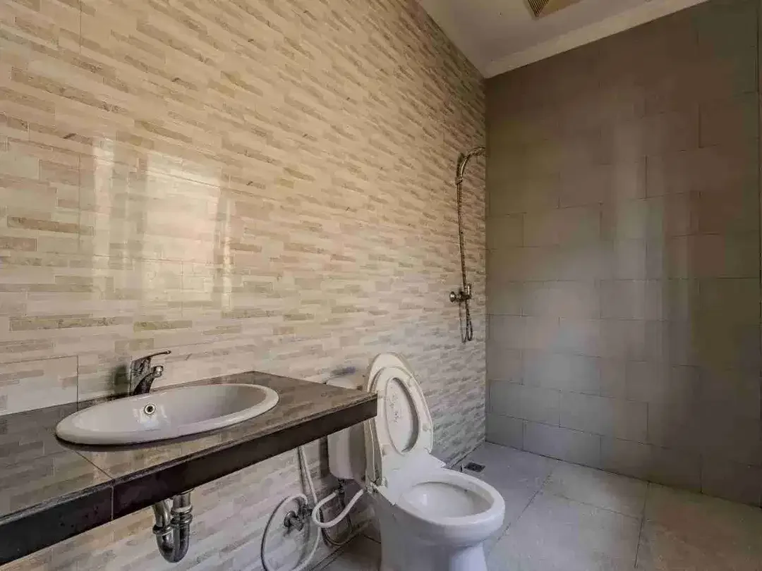 dijual rumah one gate area nusa dua - Image 4 of 10