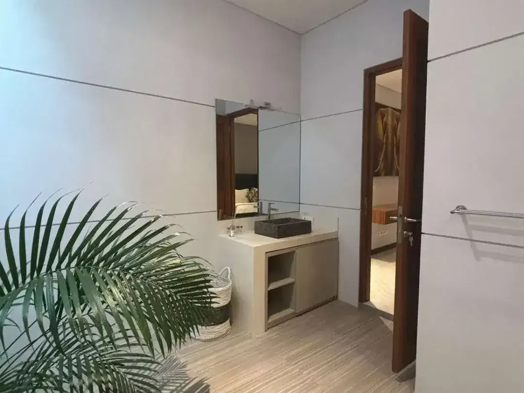 DISEWAKAN VILLA 1 LANTAI DI UMALAS KUTA UTARA DEKAT PANTAI - Image 7 of 10