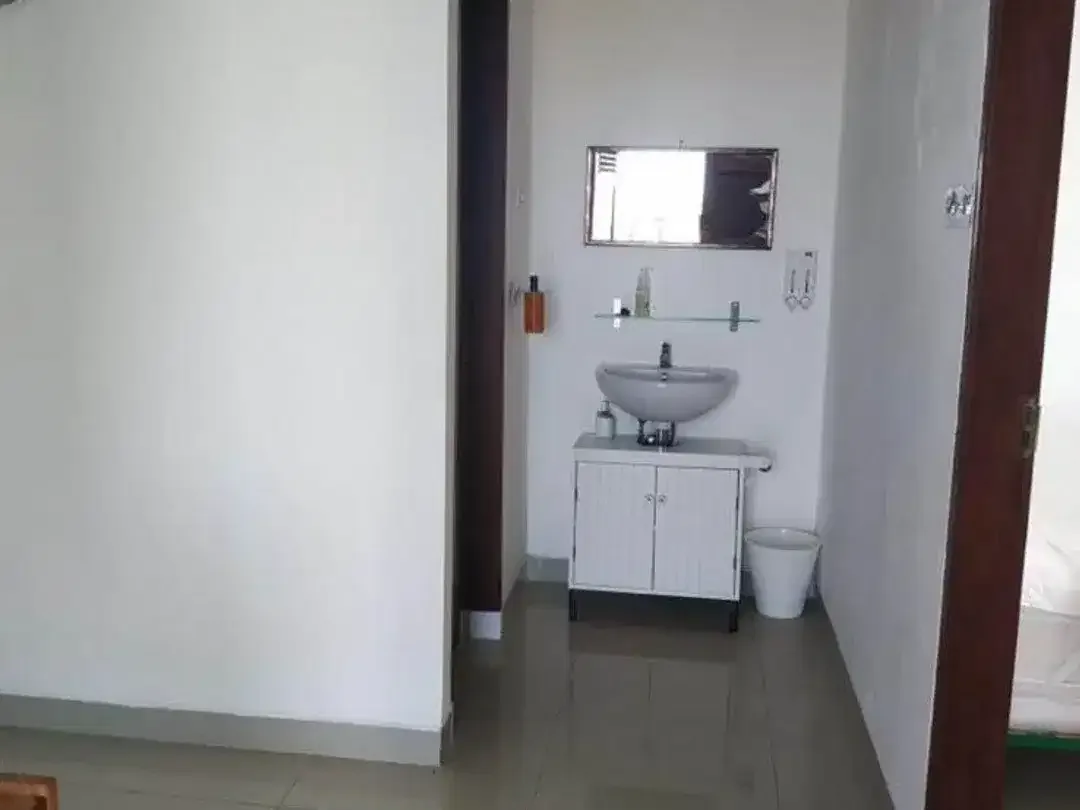 ID:H-139 Dijual Rumah Ungasan Kuta Selatan Bali Dekat Jimbaran Nusa Dua Uluwatu - Image 5 of 8
