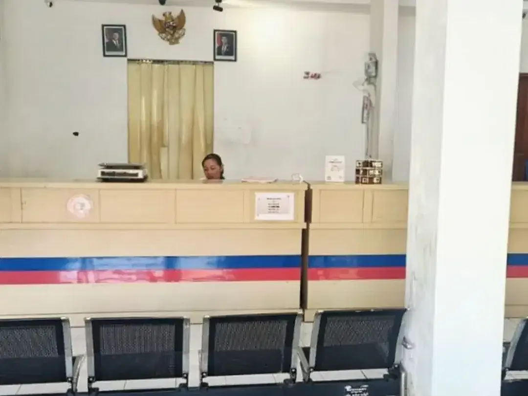 GEDUNG KANTOR LOKASI STRATEGIS DI KAPTEN REGUG DENPASAR - Image 3 of 10