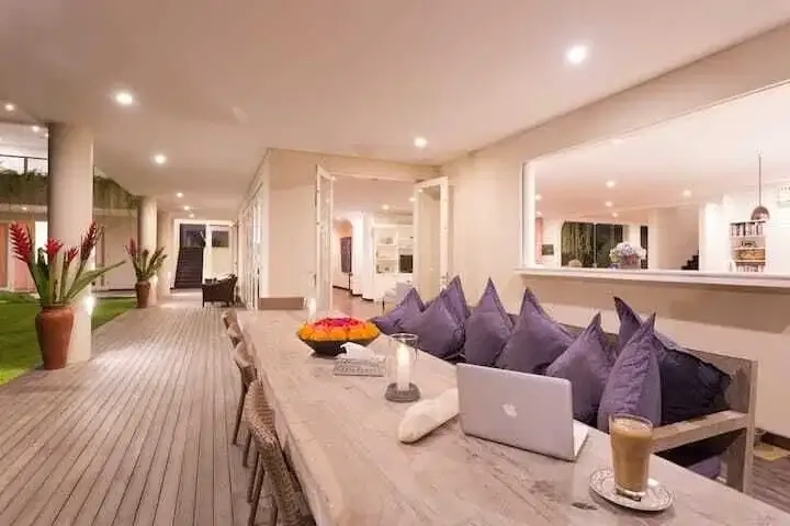 Villa Mewah Tepi Pantai Ketewel Luas dan Strategis - Image 9 of 10