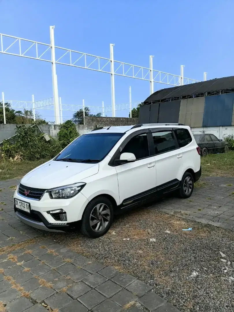 Wuling Confero S Luxury Manual 2019 - Image 2 of 10