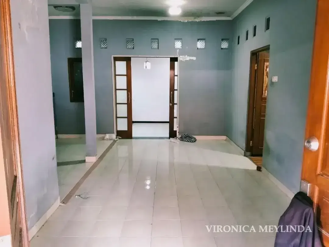 RUMAH DIJUAL – AREA RENON, DENPASAR. - Image 3 of 10
