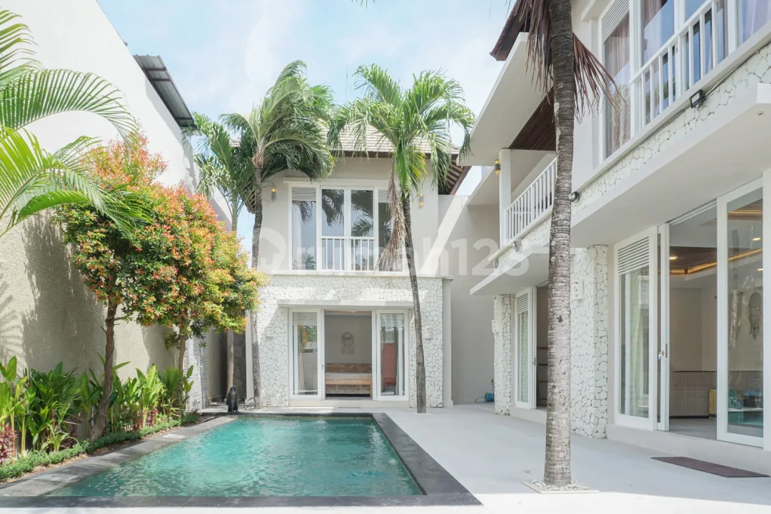 A Private Villa In Sanur With Long Lease And Prime Location - Image 1 of 4