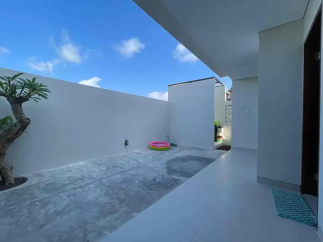 DIJUAL / DISEWAKAN TAHUNAN – RUMAH MODERN DI UNGASAN - Image 2 of 9