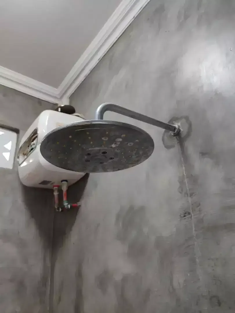 Tukang pompa air,tandon air,water heater,kloset duduk,wastafel,kran,dl - Image 2 of 7