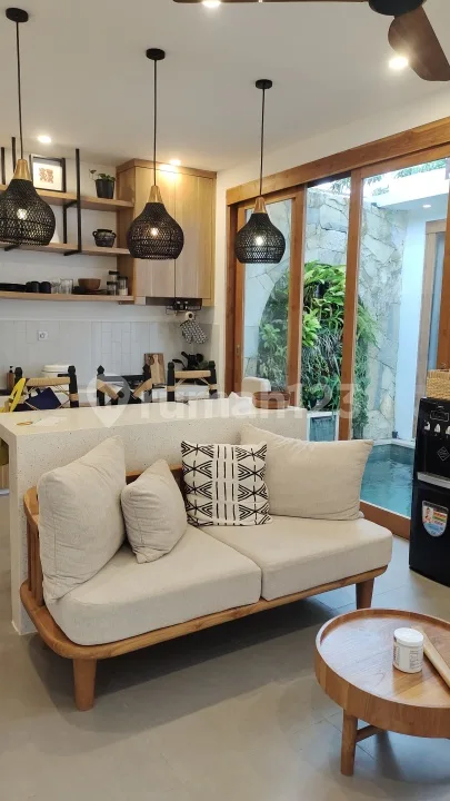 For Rent Villa Kerobokan Taman Sari Dekat Bali Kiddy School Full Furnish - Image 3 of 4