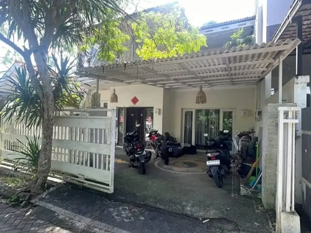 Freehold - House for sale in the premium area in Jimbaran, Bali - Image 1 of 6