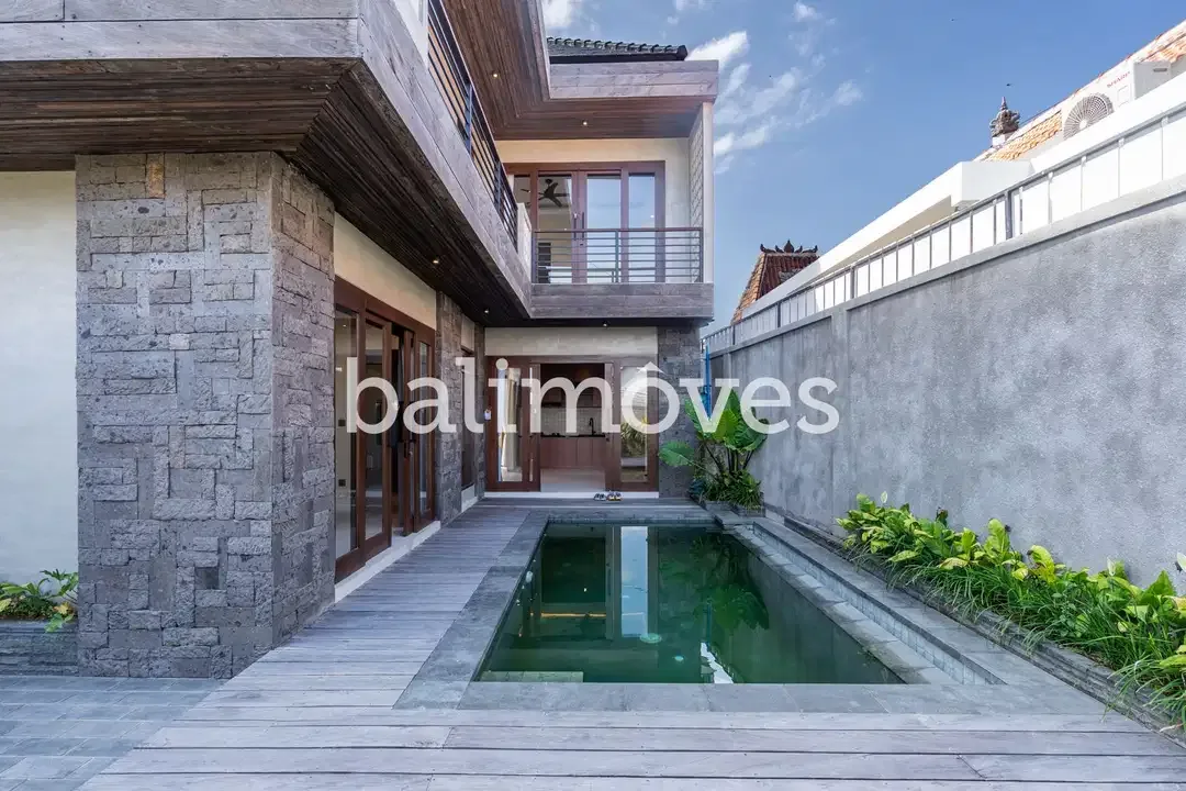 Villa Baru dengan 3 Kamar Tidur yang Indah di Sanur - Image 7 of 10