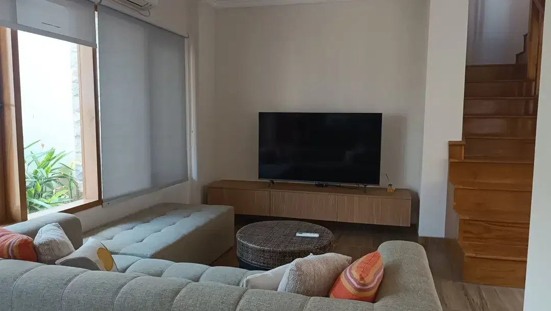 Villa 3 Kamar Tidur 10 Menit Kepantai Berawa - Canggu - Image 4 of 10